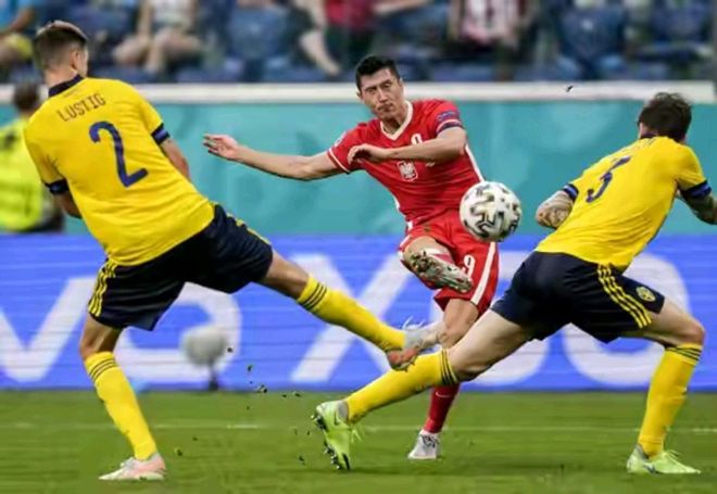 风云突变!法兰克福冲刺阶段伤情更新;欧冠版图或变;管理层满意;细节决定成败(法甲唯一欧冠冠军) 风云突变!法兰克福冲刺阶段伤情更新;欧冠版图或变;管理层满意;细节决定成败(法甲唯一欧冠冠军)